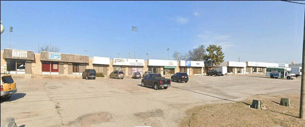 3500 Williams Road Before